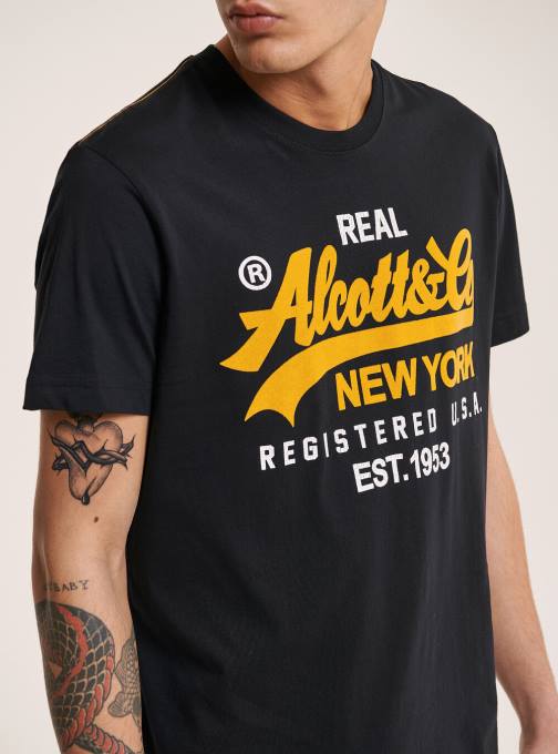 Heren Alcott zwart T-shirt met logo op de voorkant kleding PT24891