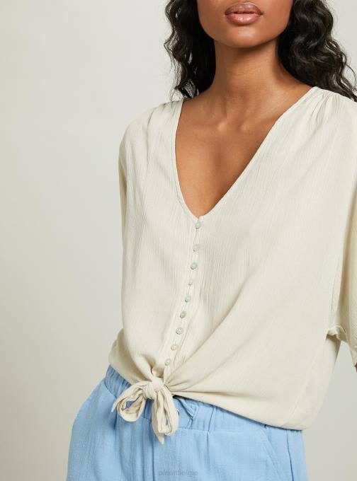 vrouwen Alcott wh2 wit shirt met v-hals en knoop in de taille kleding PT24219