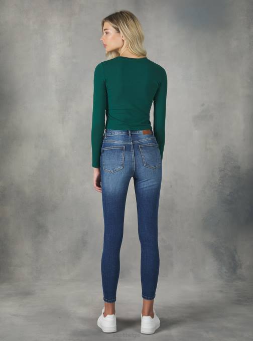 vrouwen Alcott bk1 zwart cropped T-shirt met lange mouwen kleding PT24297